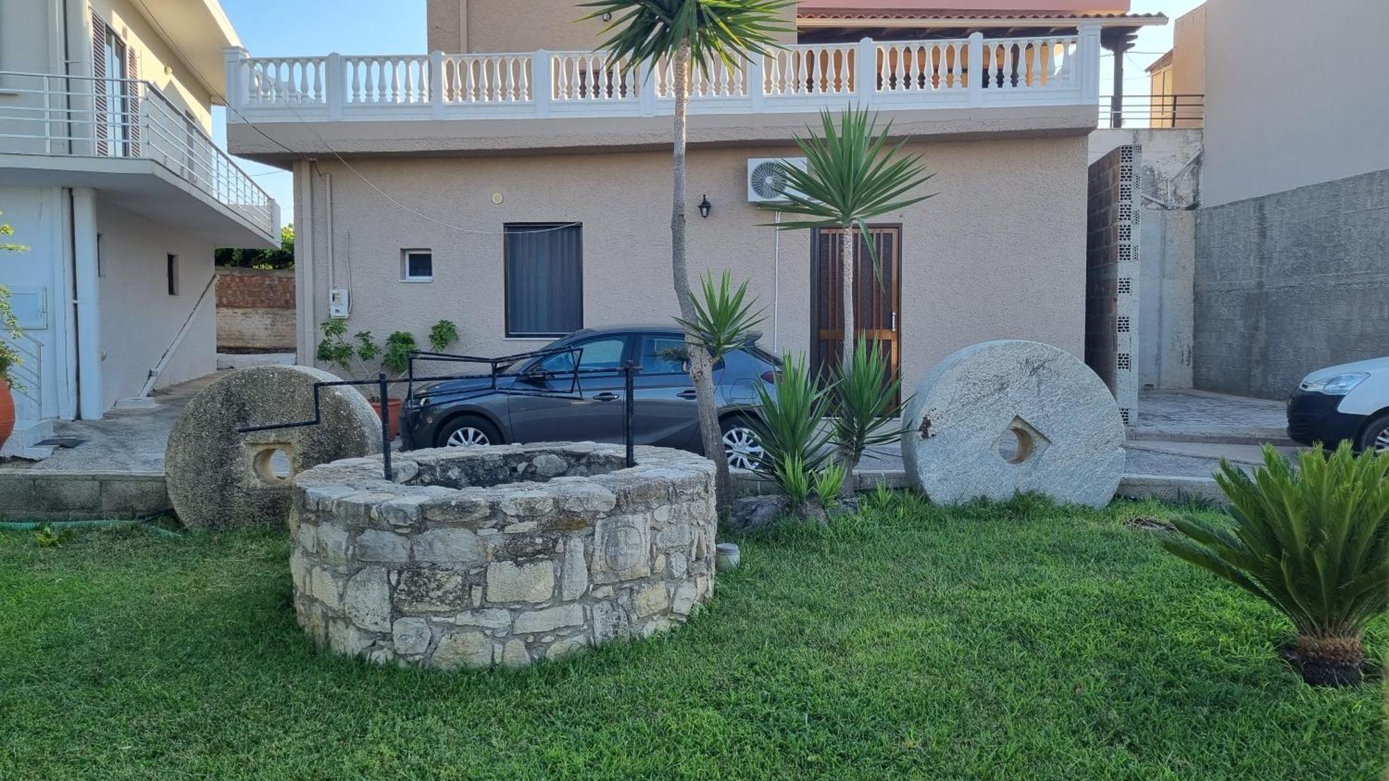 Villa Casa Artemis Plátanos Esterno foto
